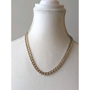 Gold Tone Cuban Link Curb Chain Necklace Classic 90s Style Everyday Wear Layer